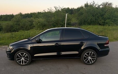 Volkswagen Polo VI (EU Market), 2018 год, 1 190 000 рублей, 3 фотография