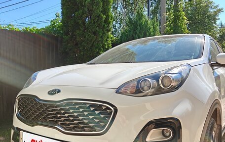 KIA Sportage IV рестайлинг, 2018 год, 2 650 000 рублей, 2 фотография