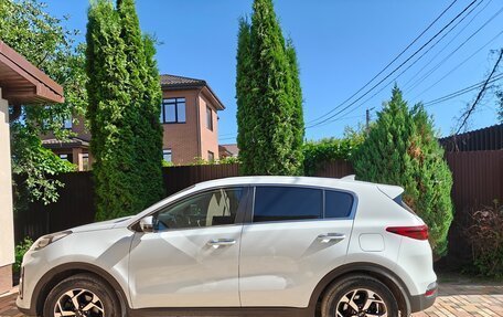 KIA Sportage IV рестайлинг, 2018 год, 2 650 000 рублей, 5 фотография