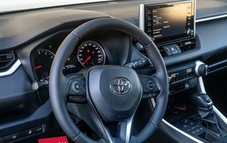 Toyota RAV4, 2019 год, 3 200 000 рублей, 15 фотография