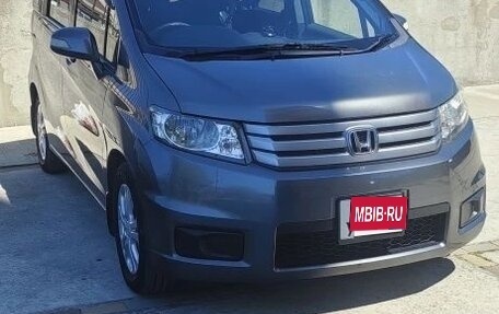 Honda Freed I, 2012 год, 1 135 000 рублей, 1 фотография