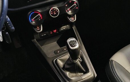 KIA Rio IV, 2017 год, 1 189 000 рублей, 9 фотография