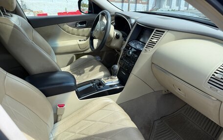 Infiniti FX II, 2008 год, 1 400 000 рублей, 16 фотография