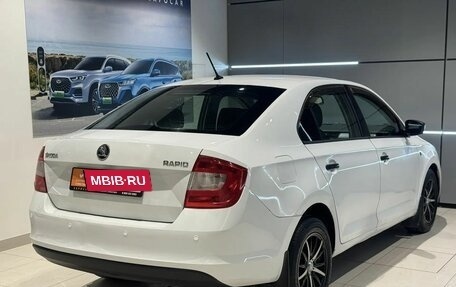 Skoda Rapid I, 2015 год, 580 000 рублей, 5 фотография