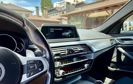 BMW 5 серия, 2018 год, 3 300 000 рублей, 8 фотография