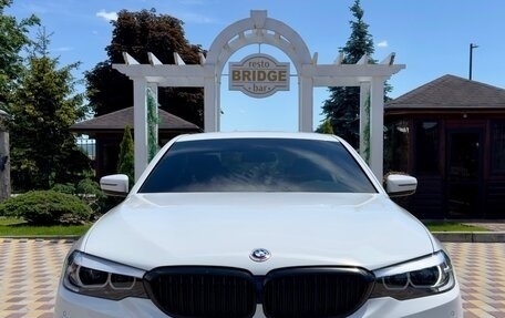 BMW 5 серия, 2018 год, 3 300 000 рублей, 3 фотография