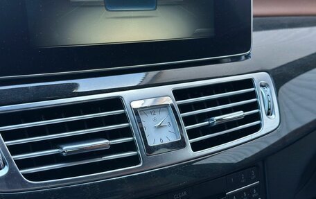 Mercedes-Benz CLS, 2014 год, 2 350 000 рублей, 31 фотография