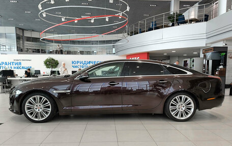 Jaguar XJ IV (X351), 2016 год, 2 250 000 рублей, 10 фотография