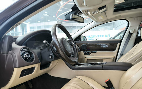 Jaguar XJ IV (X351), 2016 год, 2 250 000 рублей, 20 фотография