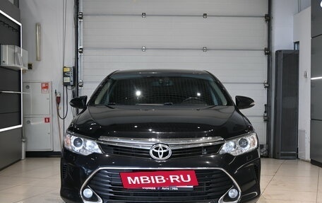Toyota Camry, 2016 год, 1 895 000 рублей, 2 фотография
