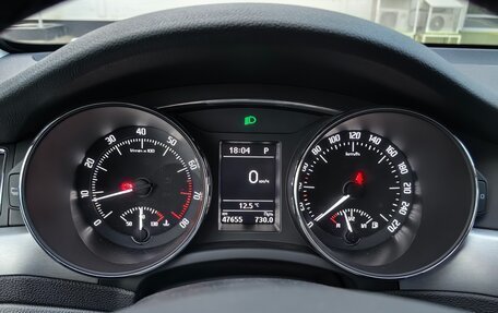 Skoda Superb III рестайлинг, 2014 год, 2 200 000 рублей, 22 фотография