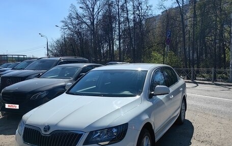 Skoda Superb III рестайлинг, 2014 год, 2 200 000 рублей, 2 фотография