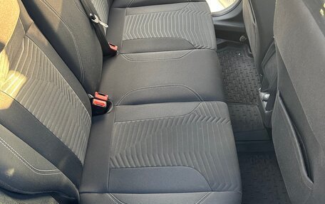 Ford Fiesta, 2015 год, 830 000 рублей, 17 фотография