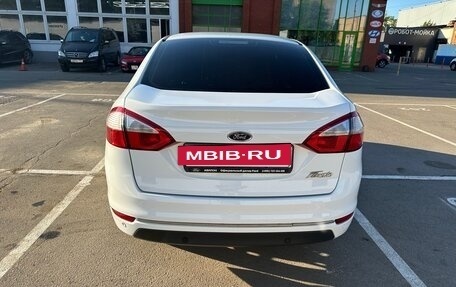 Ford Fiesta, 2015 год, 830 000 рублей, 7 фотография