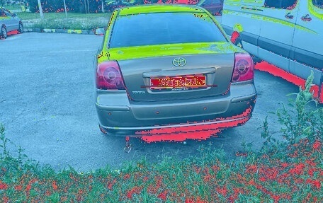 Toyota Avensis III рестайлинг, 2004 год, 760 000 рублей, 4 фотография