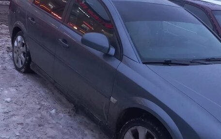 Opel Vectra C рестайлинг, 2004 год, 300 000 рублей, 2 фотография