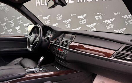 BMW X5, 2010 год, 2 050 000 рублей, 25 фотография