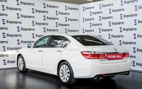 Honda Accord IX рестайлинг, 2013 год, 2 080 000 рублей, 3 фотография