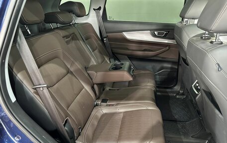 Chery Tiggo 8 Pro, 2022 год, 1 965 000 рублей, 10 фотография