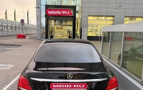 Mercedes-Benz E-Класс, 2016 год, 2 500 000 рублей, 4 фотография