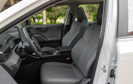 Toyota RAV4, 2026 год, 3 800 000 рублей, 11 фотография