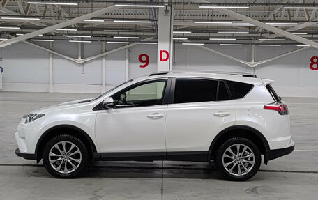 Toyota RAV4, 2015 год, 2 460 000 рублей, 8 фотография
