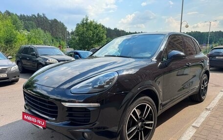 Porsche Cayenne III, 2015 год, 3 990 000 рублей, 2 фотография
