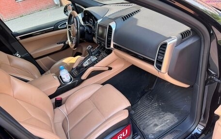 Porsche Cayenne III, 2015 год, 3 990 000 рублей, 18 фотография