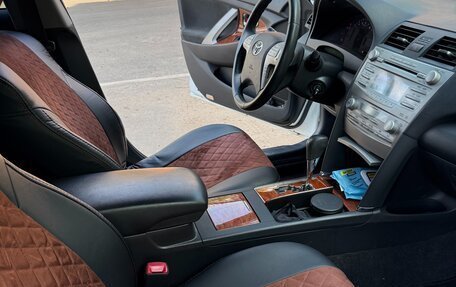 Toyota Camry, 2011 год, 1 580 000 рублей, 12 фотография