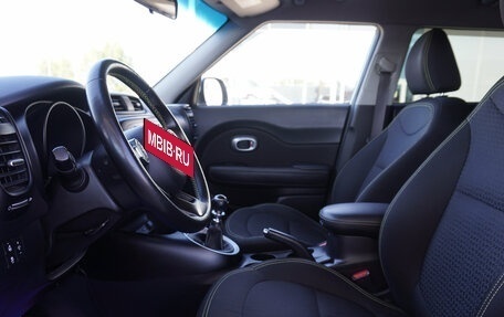 KIA Soul II рестайлинг, 2016 год, 1 255 000 рублей, 10 фотография