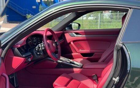 Porsche 911, 2021 год, 16 500 000 рублей, 10 фотография