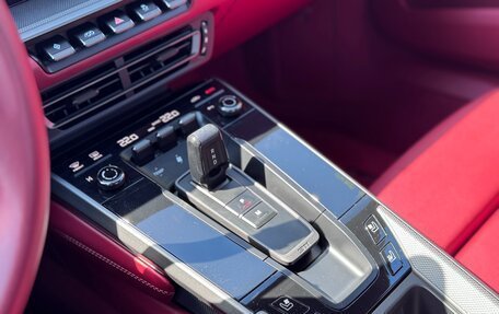 Porsche 911, 2021 год, 16 500 000 рублей, 15 фотография