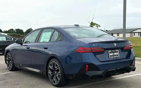 BMW 5 серия, 2026 год, 10 490 000 рублей, 3 фотография