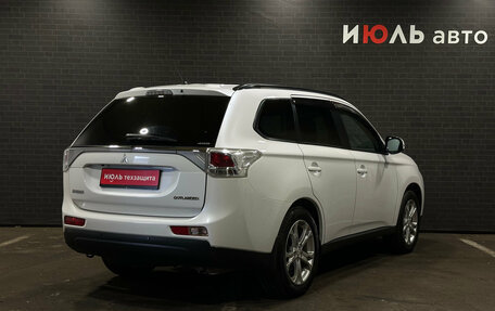 Mitsubishi Outlander III рестайлинг 3, 2012 год, 1 579 000 рублей, 5 фотография