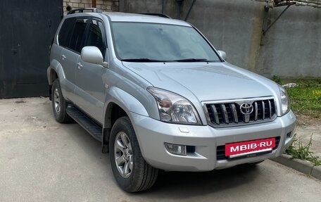 Toyota Land Cruiser Prado 120 рестайлинг, 2008 год, 2 150 000 рублей, 2 фотография