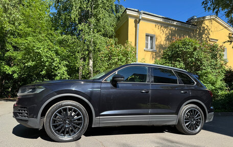 Volkswagen Touareg III, 2020 год, 4 600 000 рублей, 8 фотография