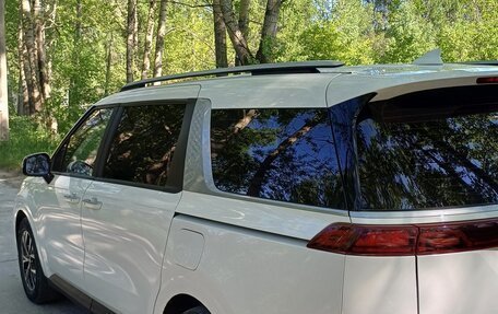 KIA Carnival, 2020 год, 3 800 000 рублей, 9 фотография