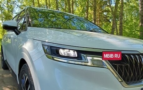 KIA Carnival, 2020 год, 3 800 000 рублей, 4 фотография