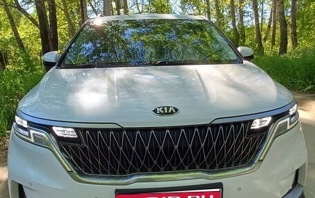 KIA Carnival, 2020 год, 3 800 000 рублей, 2 фотография