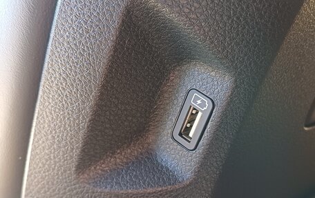 KIA Carnival, 2020 год, 3 800 000 рублей, 30 фотография