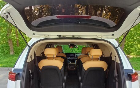 KIA Carnival, 2020 год, 3 800 000 рублей, 26 фотография