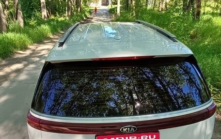 KIA Carnival, 2020 год, 3 800 000 рублей, 10 фотография