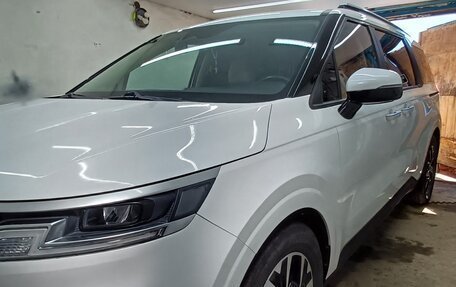 KIA Carnival, 2020 год, 3 800 000 рублей, 37 фотография