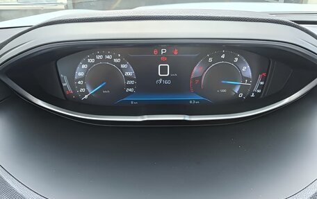 Peugeot 5008 II, 2024 год, 2 880 000 рублей, 10 фотография