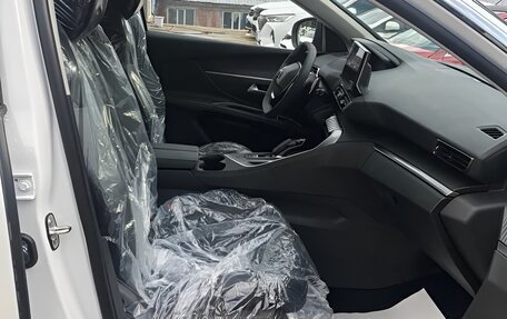 Peugeot 5008 II, 2024 год, 2 880 000 рублей, 15 фотография