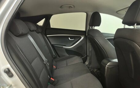 Hyundai i30 II рестайлинг, 2012 год, 815 000 рублей, 11 фотография