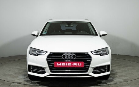 Audi A4, 2018 год, 2 050 000 рублей, 2 фотография