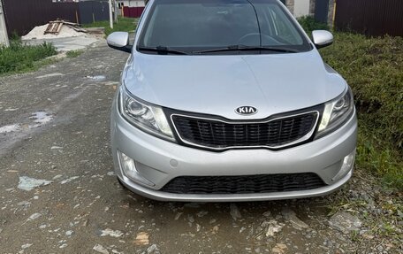 KIA Rio III рестайлинг, 2013 год, 950 000 рублей, 1 фотография