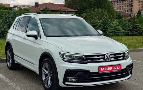 Volkswagen Tiguan II, 2019 год, 3 450 000 рублей, 1 фотография