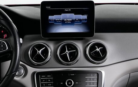 Mercedes-Benz GLA, 2017 год, 2 300 000 рублей, 15 фотография